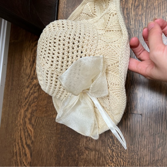 Vintage Beach Crochet Woven Beige Bow Floppy Hat Women’s Adult Size Feminine - Picture 2 of 16